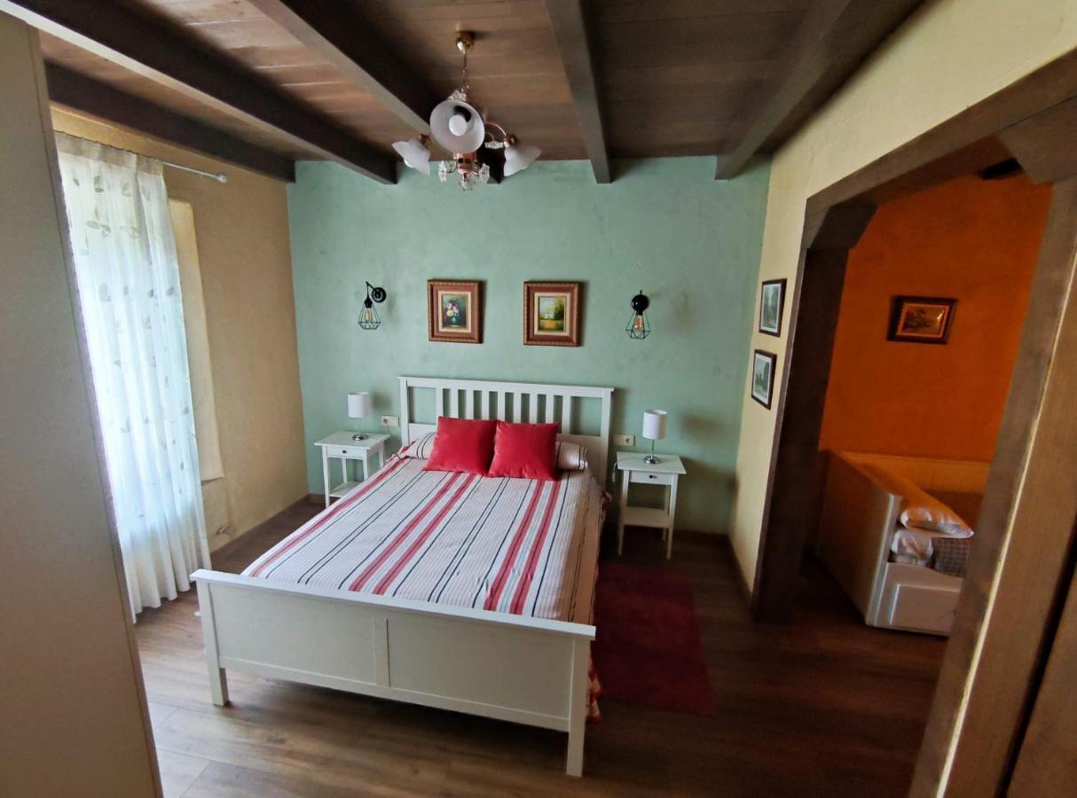 Casa Rural Oliver Y Nadia Rodilana المظهر الخارجي الصورة